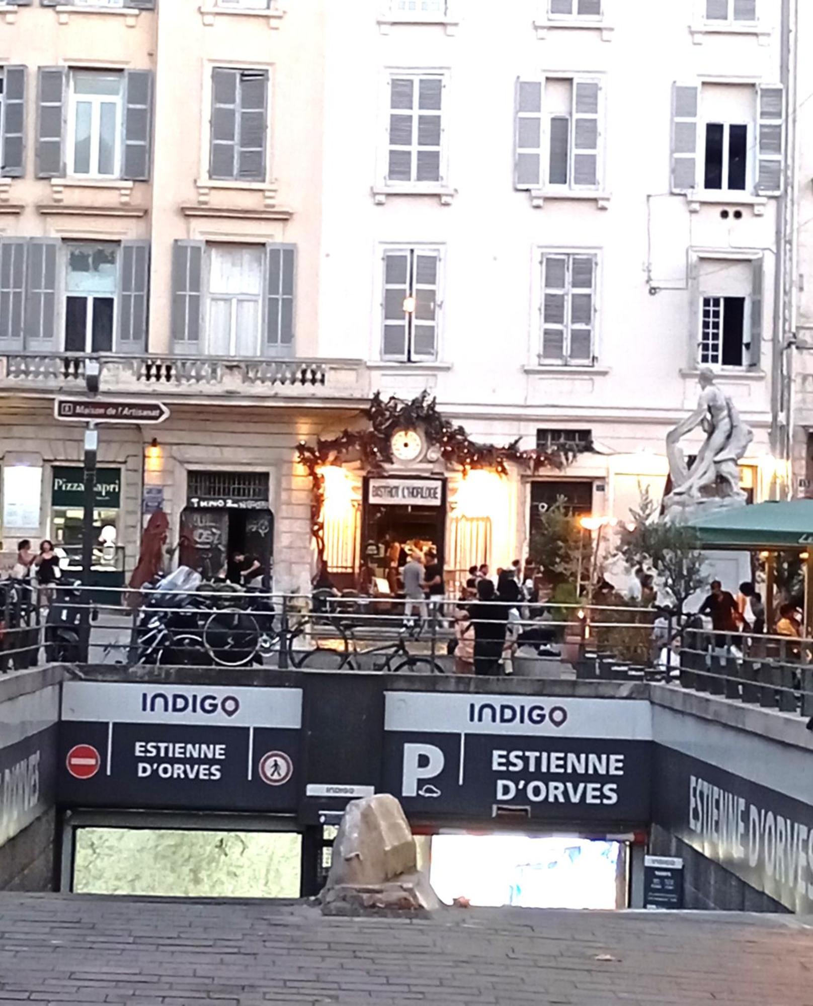 Chez L'habitant, Propose Grande Vieux Port
